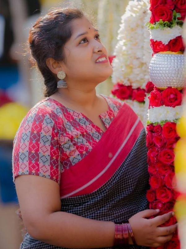 Patteda Anchu Sarees - Swadaara
