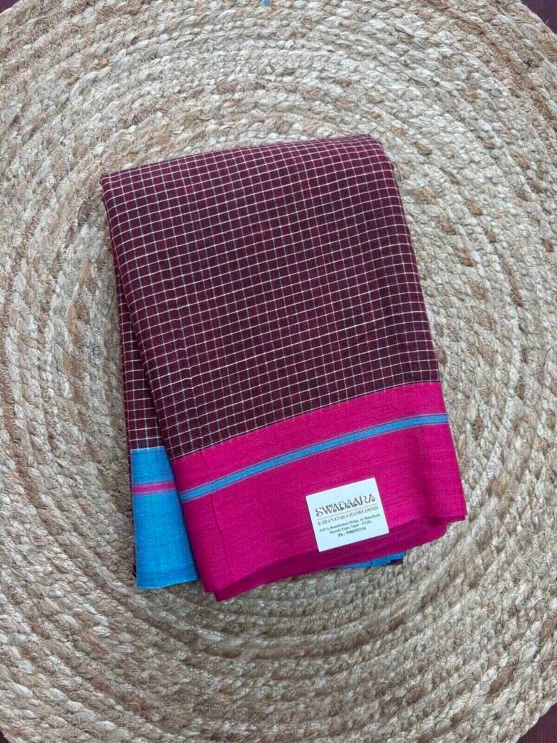Maroon Checked Patteda Anchu with Pink and Blue Border