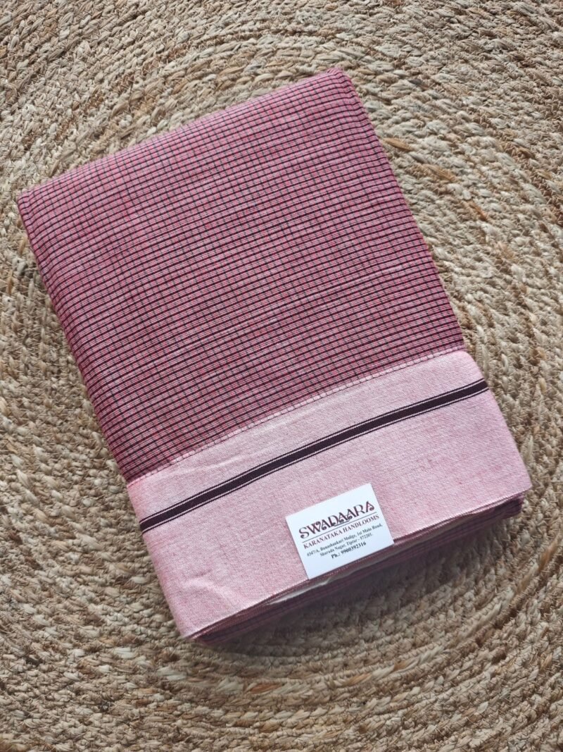 Classic maroon Patteda Anchu Saree With Peach Pink Border