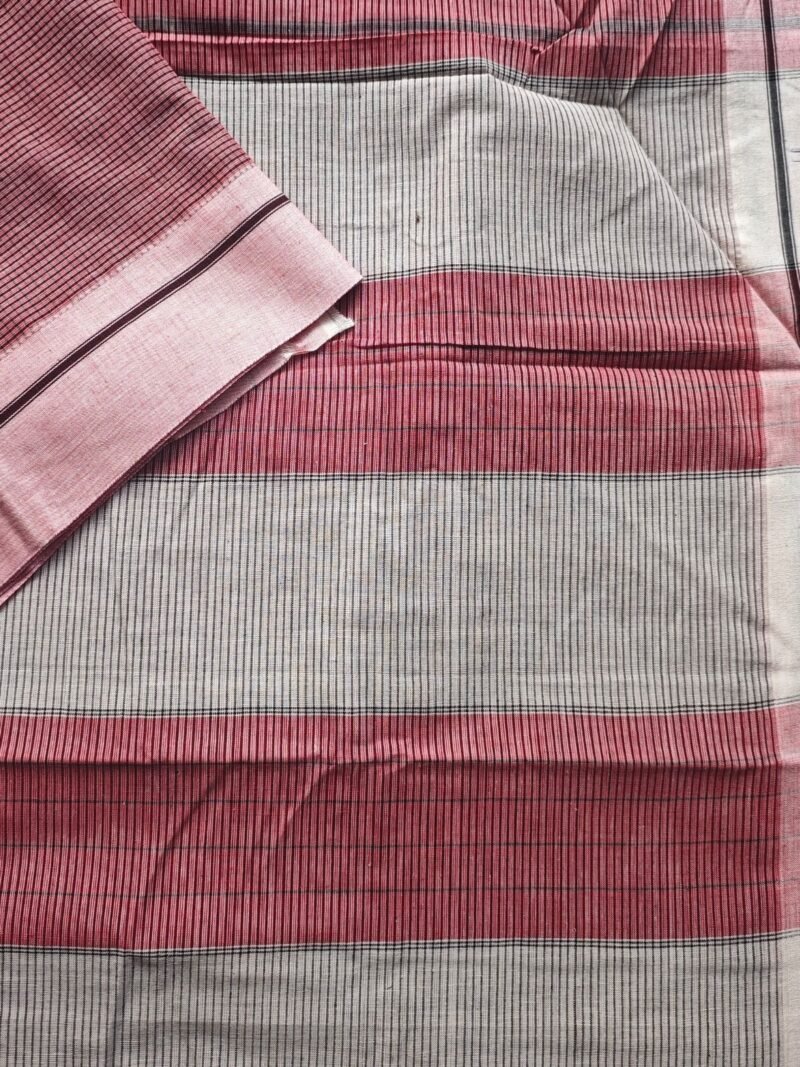 Classic maroon Patteda Anchu Saree With Peach Pink Border