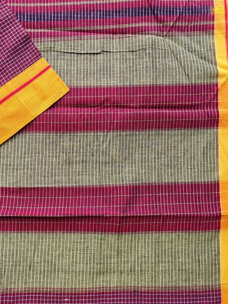 Maroon-Checkered-Patteda-Anchu-Saree-With-Mustard-Yellow-Bordar