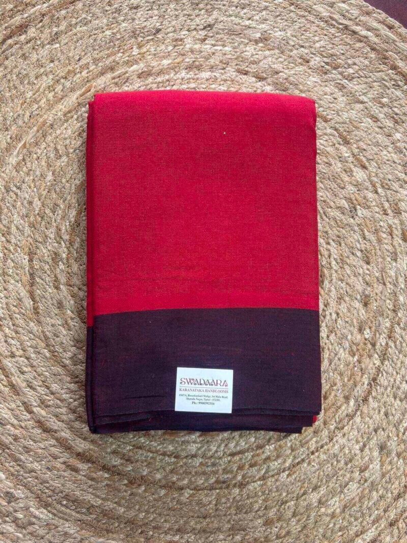 Red Color Plain Saree with Black Bordar